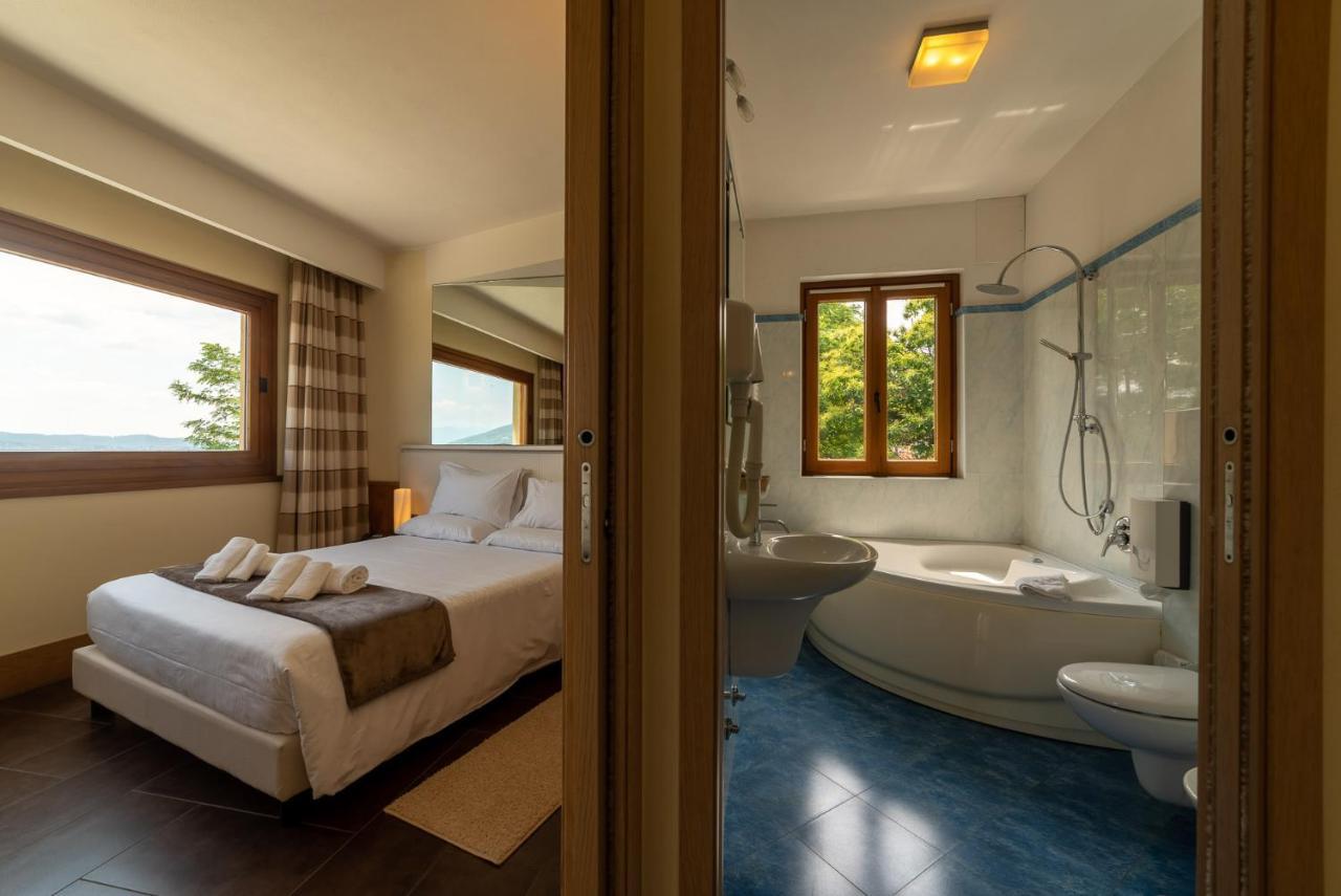 Hotel Ristorante San Carlo Arona Zewnętrze zdjęcie