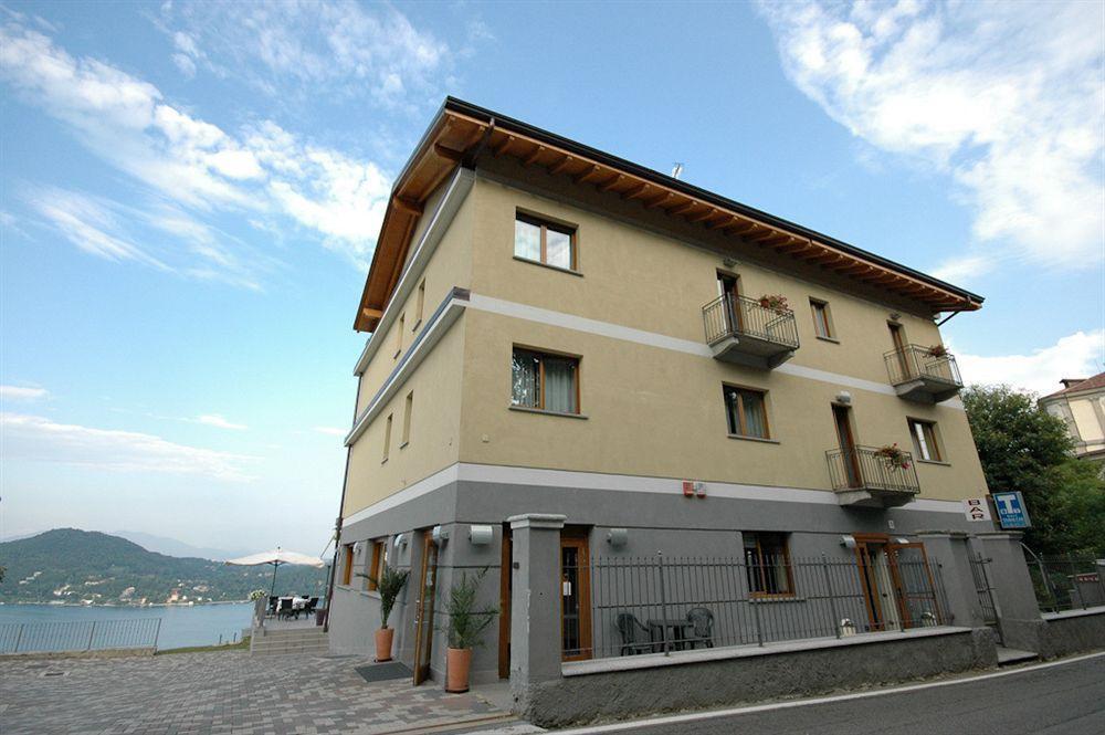 Hotel Ristorante San Carlo Arona Zewnętrze zdjęcie